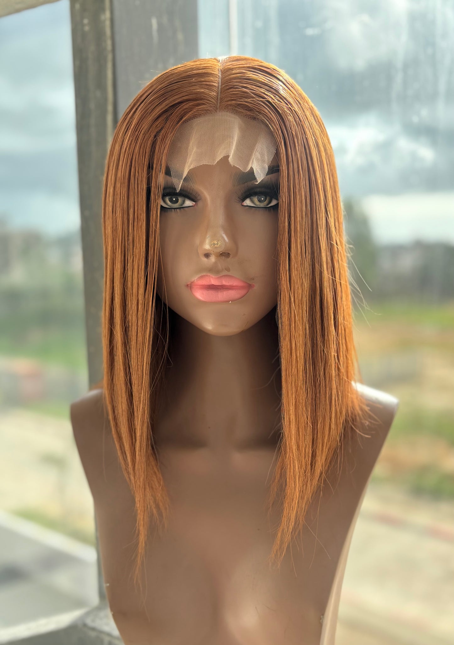 Perruque cheveux 100% Vietnamiens avec closure 2x2 5 couleurs disponible