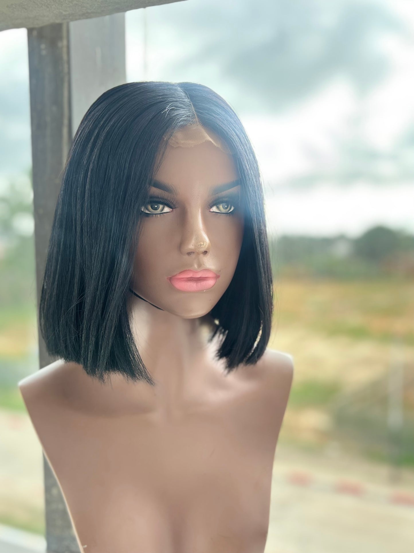 Perruque cheveux 100% Vietnamiens avec closure 2x2 5 couleurs disponible